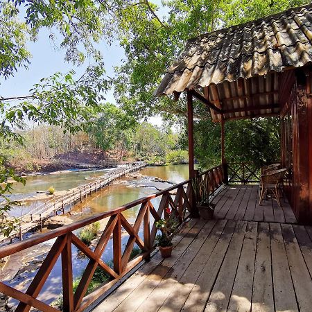 Tadlo Lodge Beng Εξωτερικό φωτογραφία