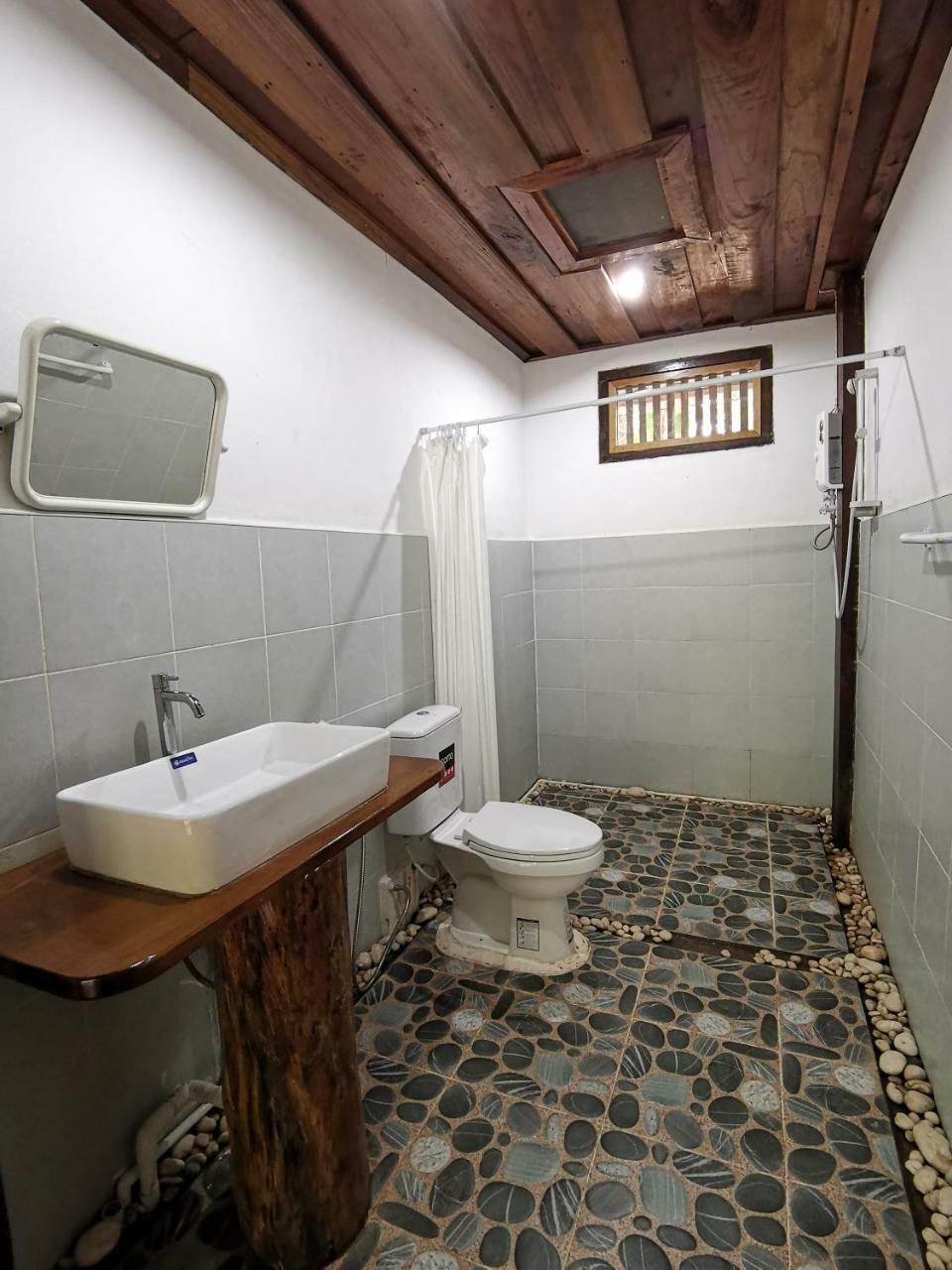 Tadlo Lodge Beng Εξωτερικό φωτογραφία